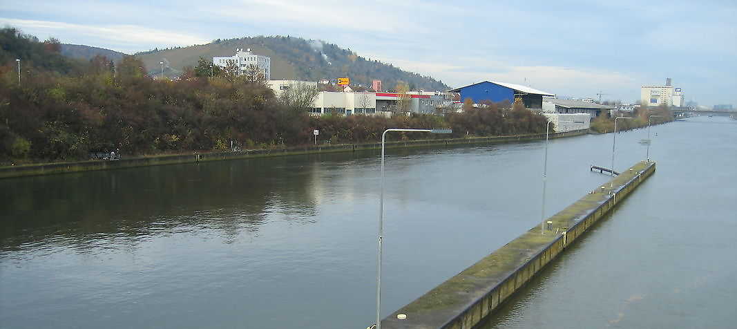 Neckarhafen 3 in Stuttgart